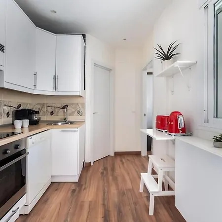 Urban Charm Rooftop With Vista Apartment
