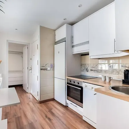 Urban Charm Rooftop With Vista Apartment *